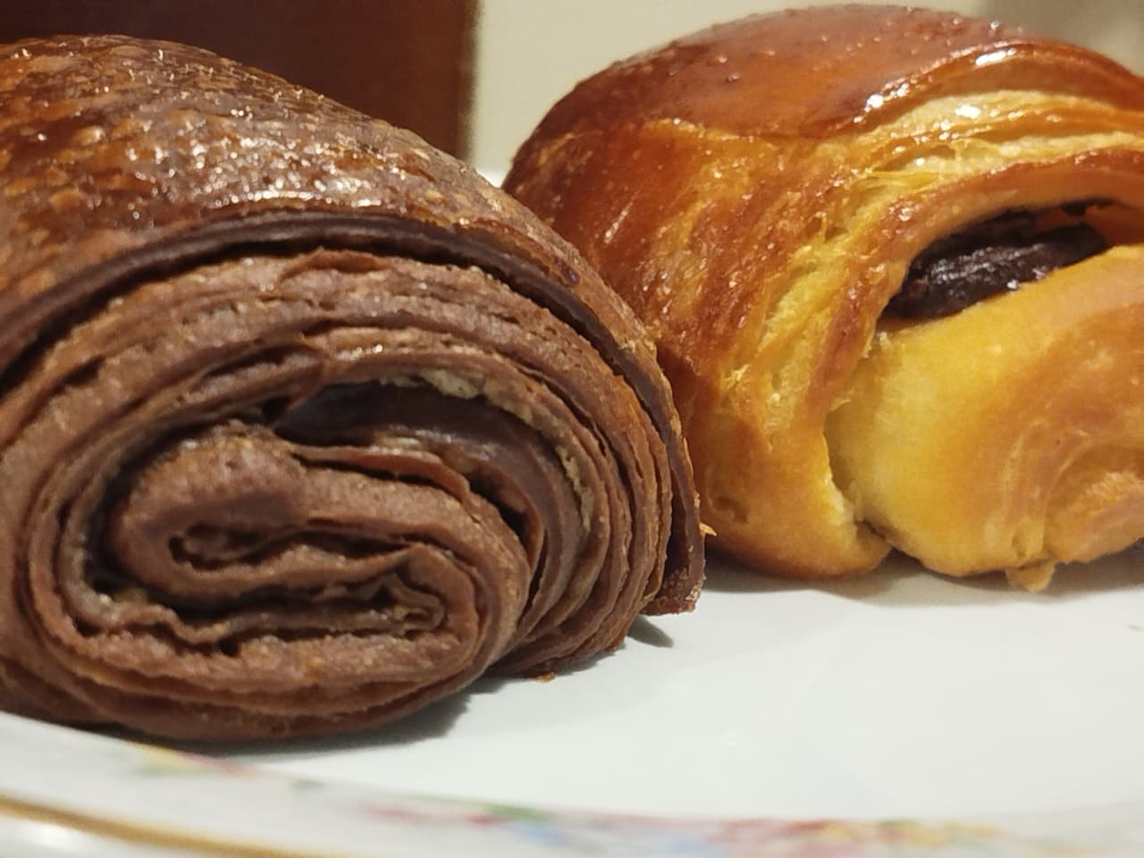Laminados con chocolate y sus capas visibles